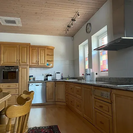 Und Monteure Und Familien Apartament *