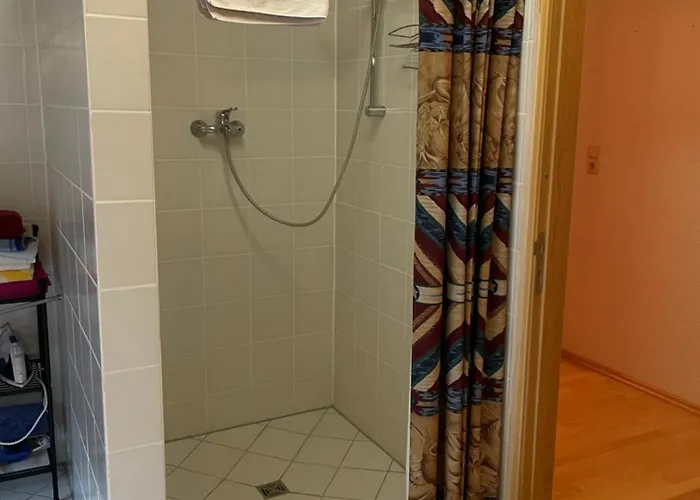 Und Monteure Und Familien Apartamento Altlandsberg